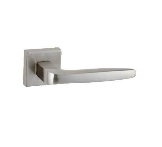 Poignée de porte Berlin avec rosace, satinée